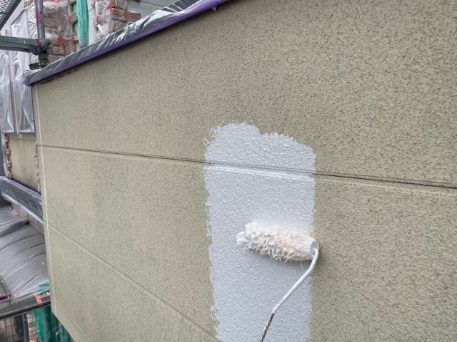 窯業サイデング外壁・下塗り１回目