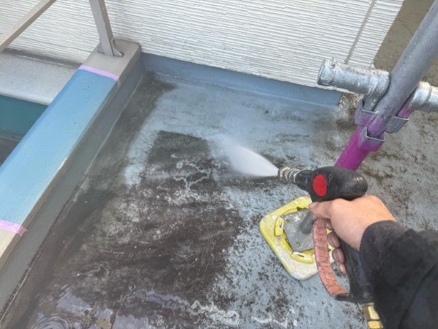 ベランダ土間・高圧洗浄