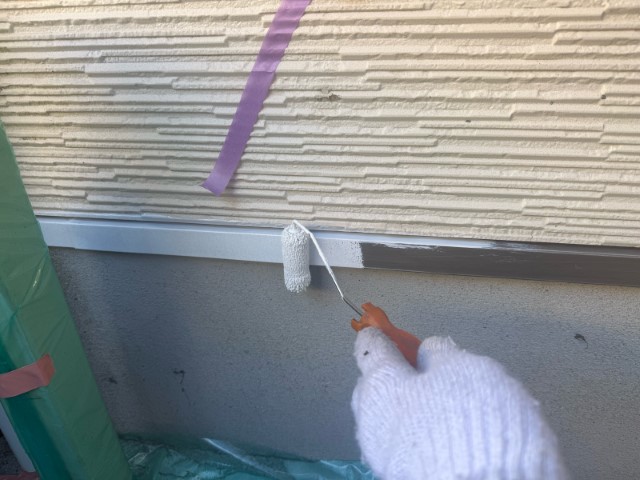 水切り金物・下塗り