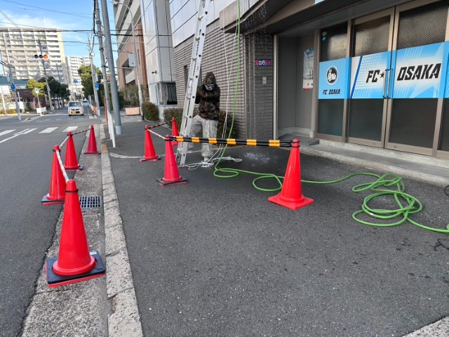 道路通行確保（カラーコーン）