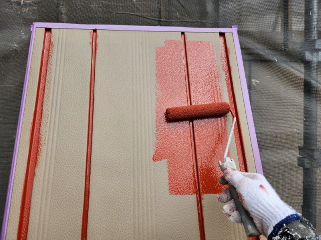 雨戸・下塗り