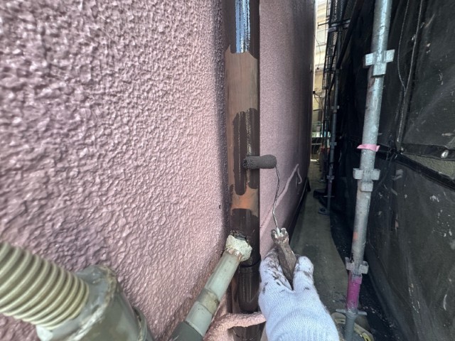 樋・上塗り1回目