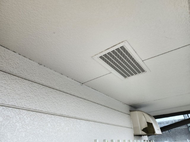 通路側軒天井・現状