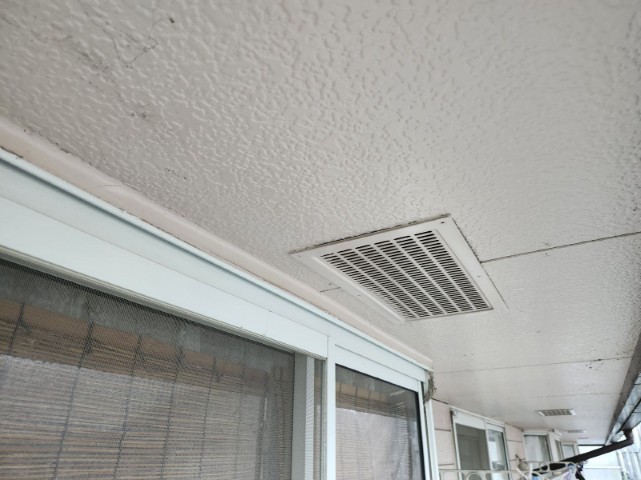 ベランダ側軒天・現状