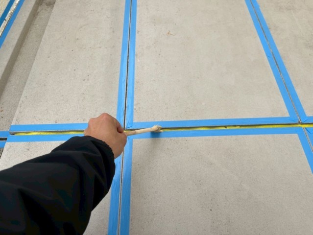 通路土間・プライマー散布