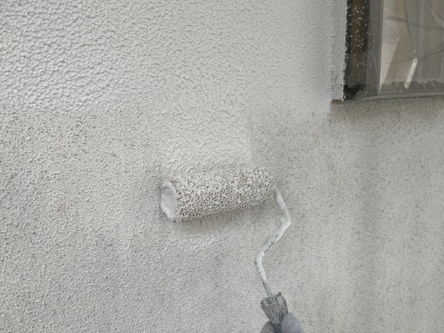 外壁・下塗り２回目