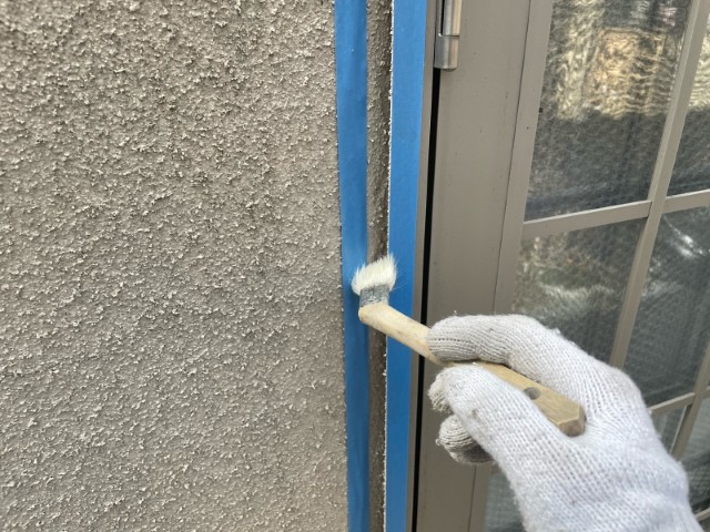 冊子目地・プライマー散布