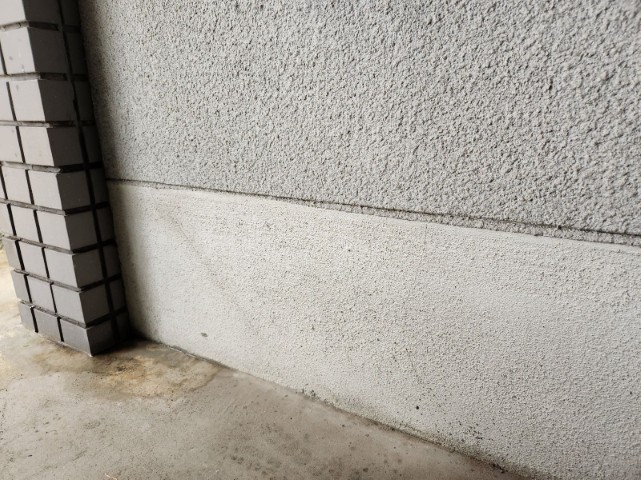 基礎巾木・現状