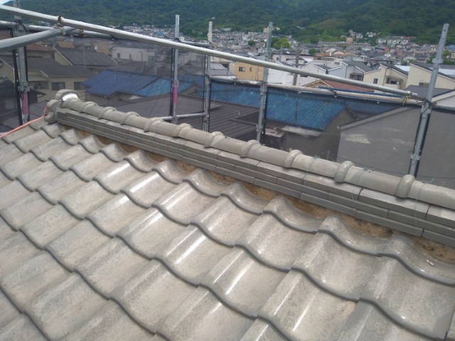 瓦屋根・古漆喰撤去