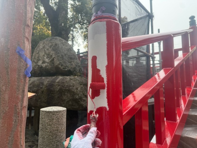 手摺・上塗り１回目