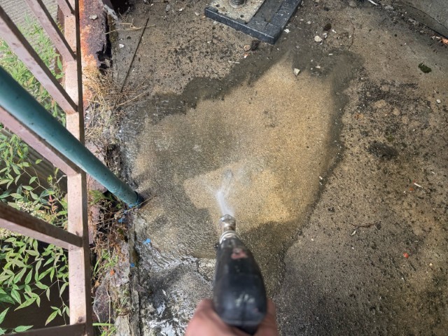 ベランダ土間・高圧洗浄