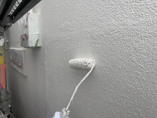 壁・下塗り1回目