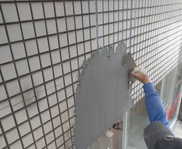 タイル・下塗りシゴキ