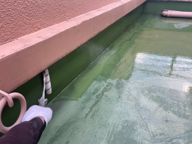 11階ベランダ-・プライマー散布