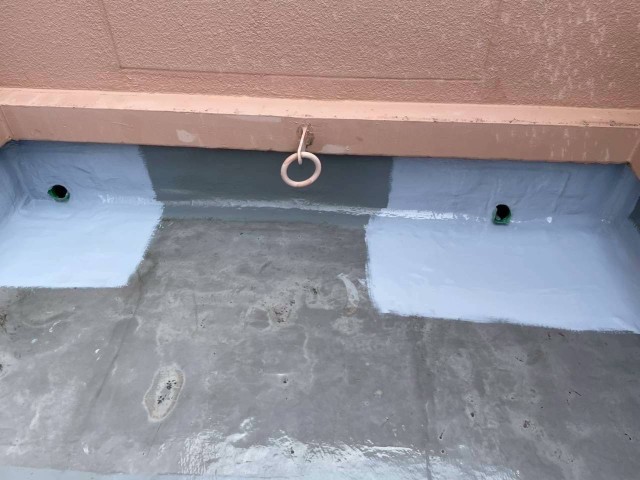 12階塔屋土間・改修ドレン取付