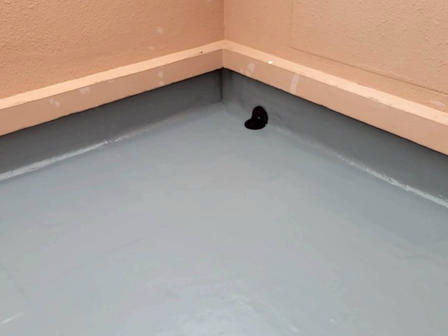 12階塔屋土間・完了