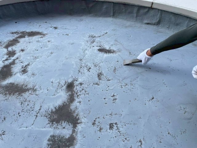 エントランスス上部・ケレン