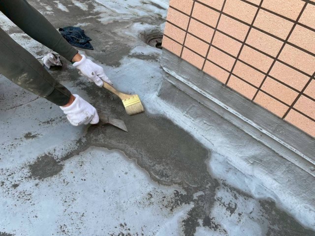 エントランスス上部・ケレン