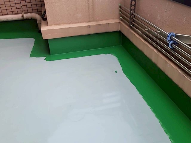 11階ベランダ-・トップコート