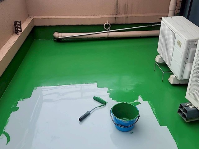 11階ベランダ-・トップコート