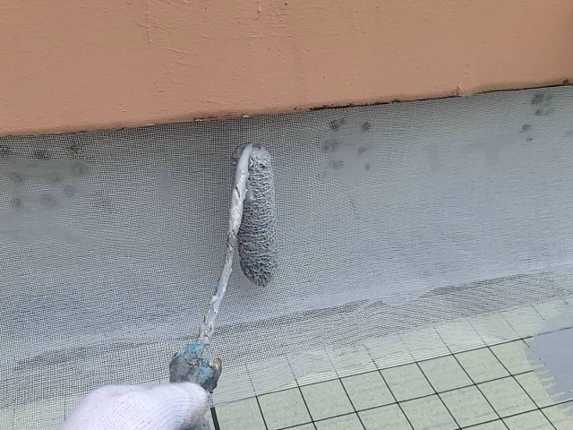 8階陸屋根・巾木メッシュ貼り