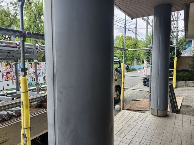 エントランス柱・現状