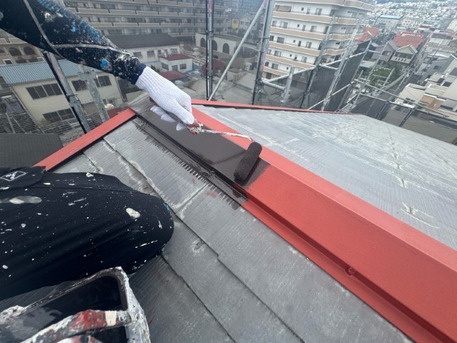 胸板金・上塗り1回目