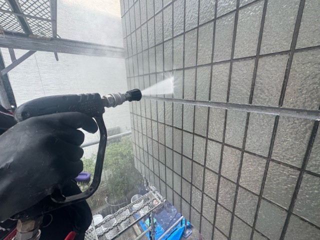 タイル壁・現状