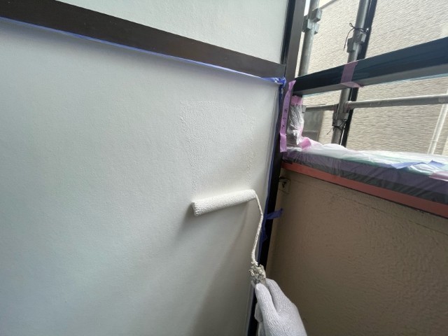 パーテイション・上塗り2回目