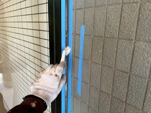 冊子目地・プライマー散布
