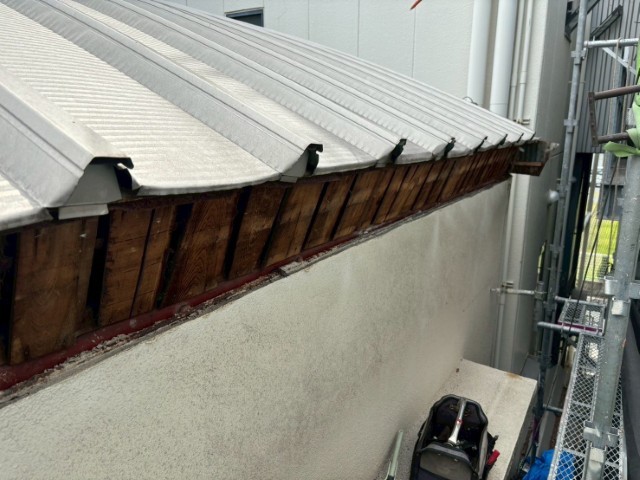 横樋・既存樋・鼻隠し解体